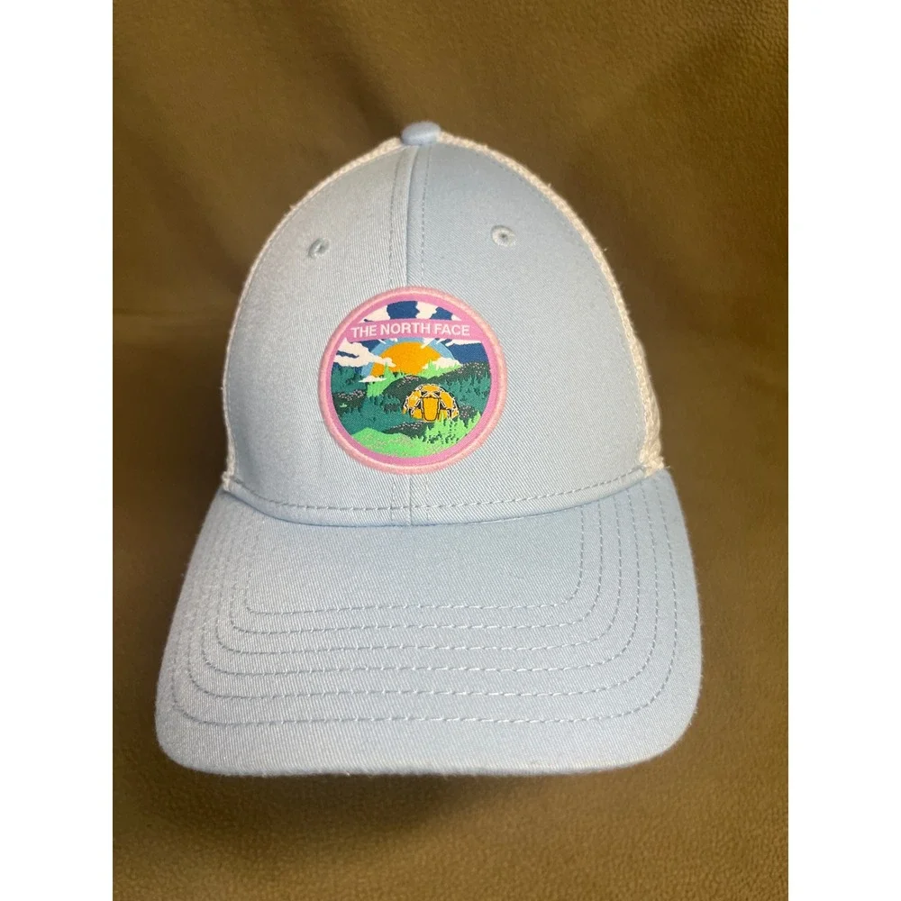 The North Face Light Blue White Mesh Snapback Trucker Hat Graphic Mountain Patch
